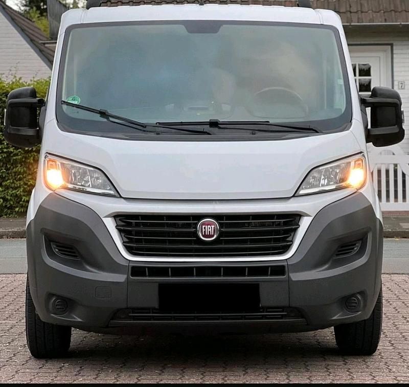 Weiß Gebraucht 2016 Fiat Ducato Van | 6.400 € (Superpreis) - Bild 1/4