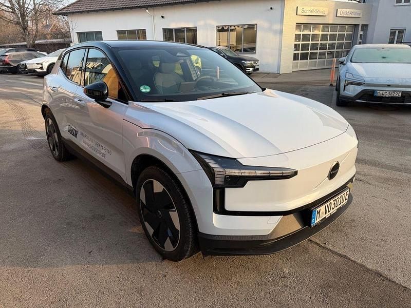 Gebraucht Volvo EX30 Plus 200 kW (272 PS) 2025 Blau SUV