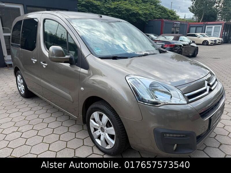 Nocciola Gebraucht 2016 Citroën Berlingo SELECTION Van / Kleinbus | 8.400 € (Fairer Preis) - Bild 1/4