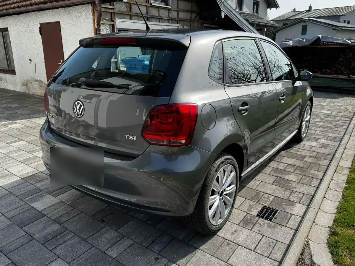 Brugt VW Polo Highline 90 HK (66 kW) 2013 Grå Hatchback