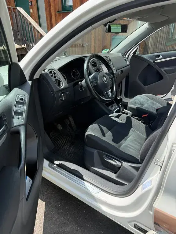 Gebraucht VW Tiguan Sport 140 PS (102 kW) 2013 Weiß SUV