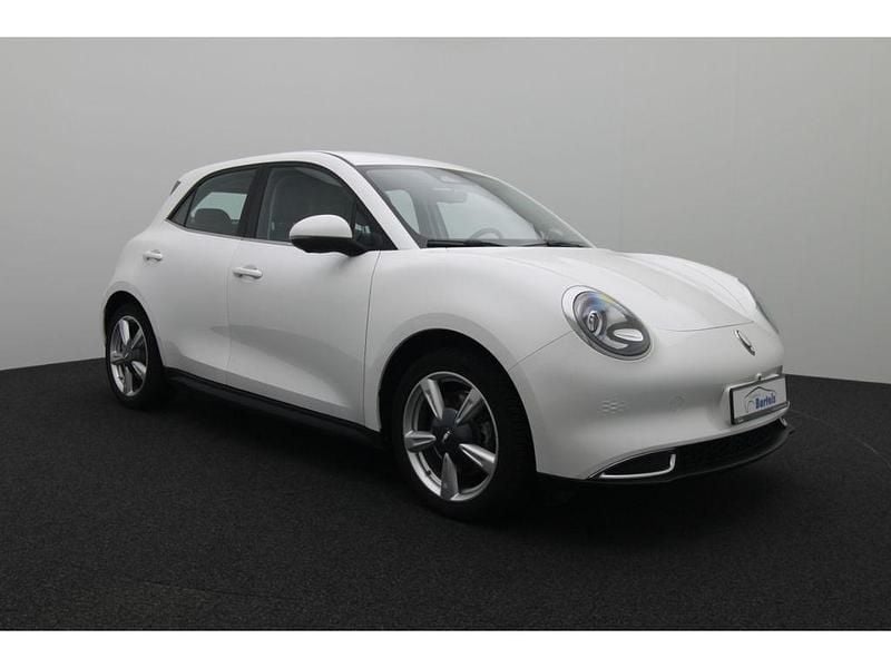 Second-hand Ora 03 60 kW (82 CP) 2023 Alb Hatchback