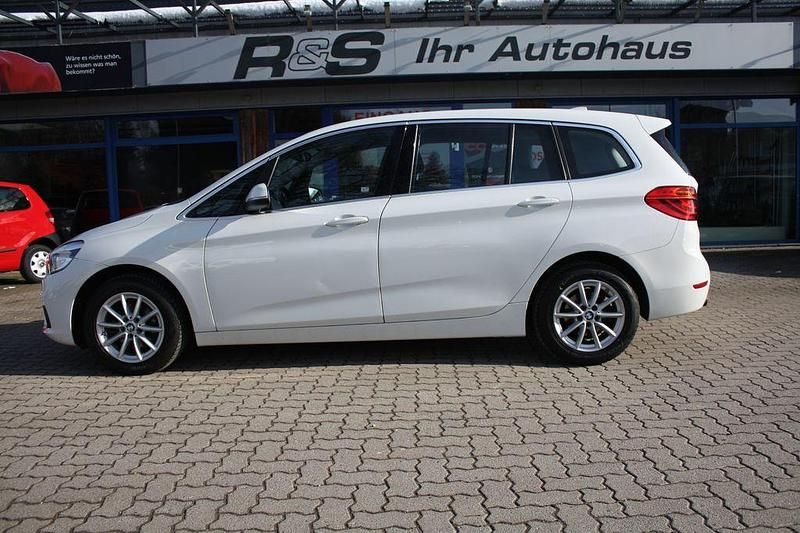 Gebraucht BMW 216 Advantage 102 PS (75 kW) 2016 Alpinweiss iii Kombi