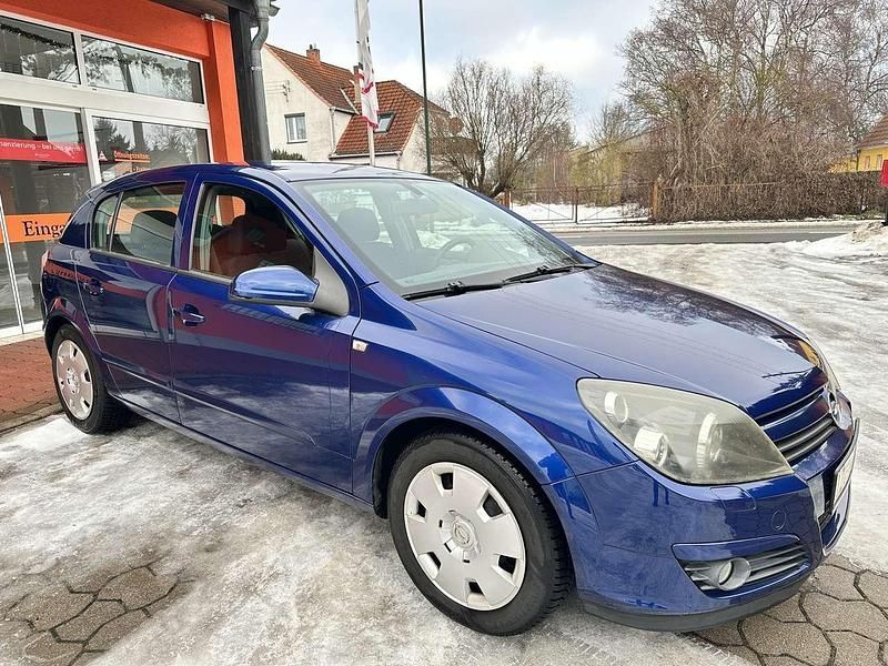 Gebraucht Opel Astra 90 PS (66 kW) 2005 Blau Limousine