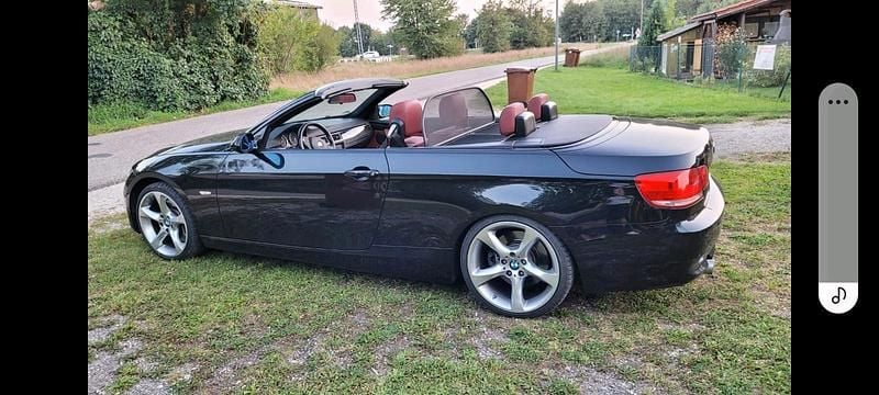 Gebraucht BMW 335 Cabriolet 306 PS (225 kW) 2007 Schwarz Cabrio