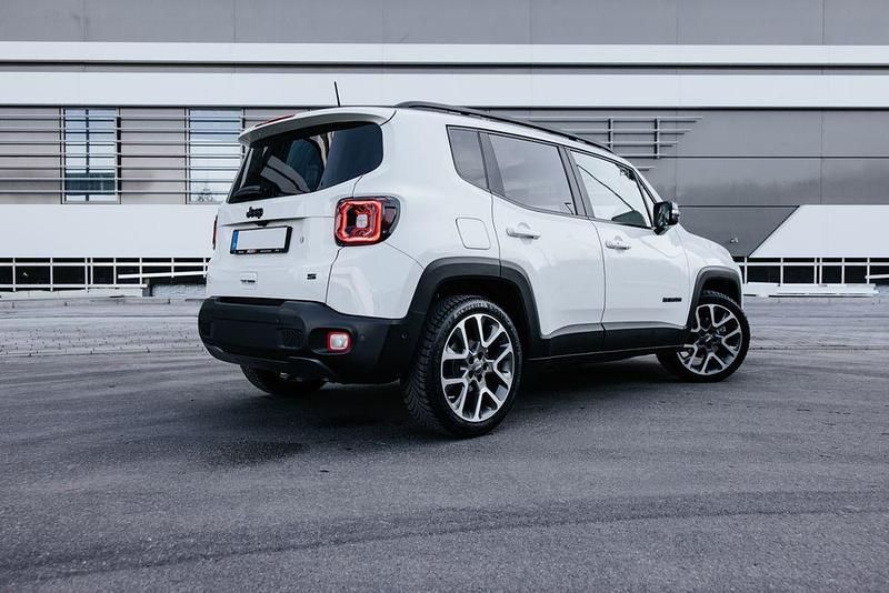 Gebraucht Jeep Renegade 131 PS (96 kW) 2023 Weiß SUV
