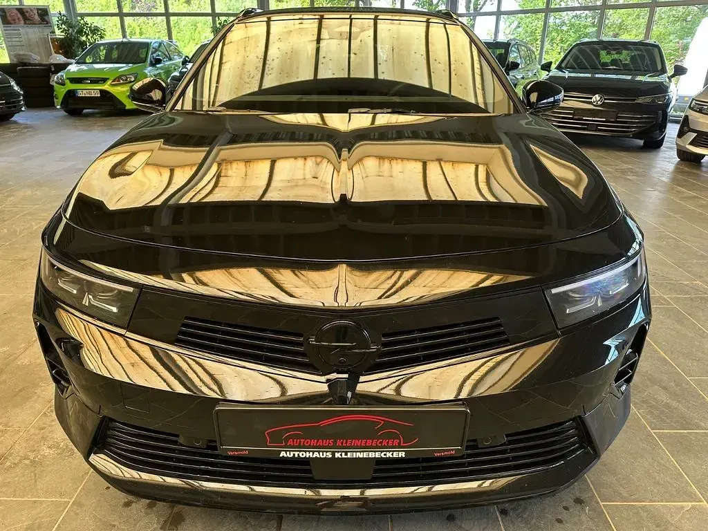 Gebraucht Opel Astra 131 PS (96 kW) 2025 Schwarz Kleinwagen