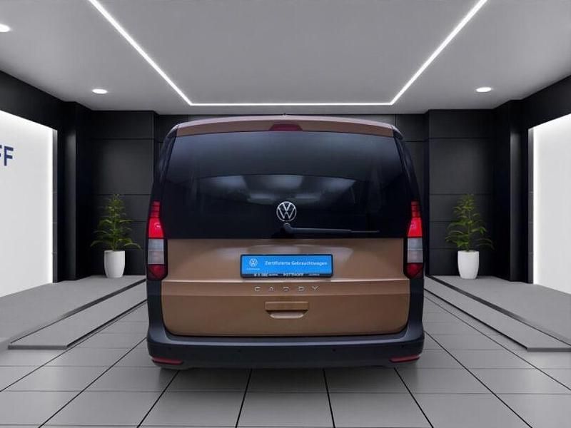Gebraucht VW Caddy Maxi Basis 102 PS (75 kW) 2024 Bronze Van / Kleinbus