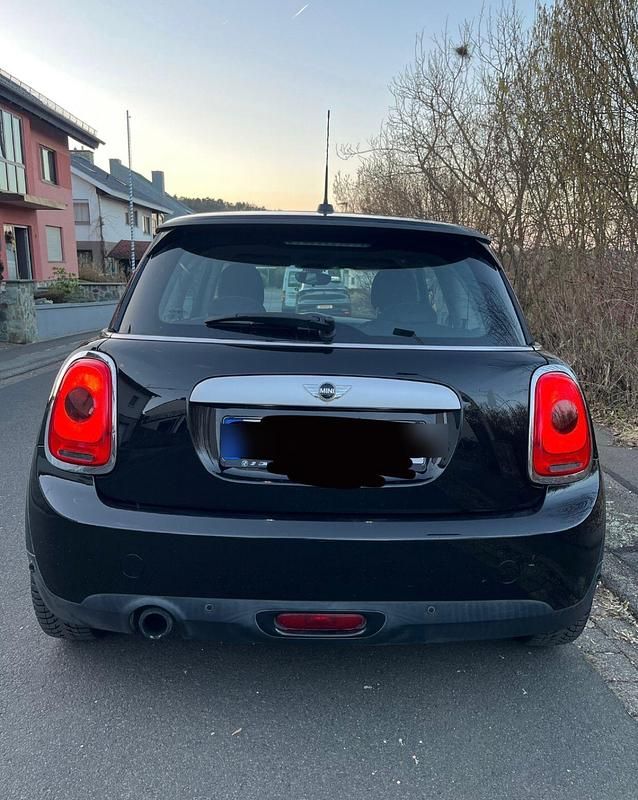 Gebraucht Mini Cooper 136 PS (100 kW) 2014 Schwarz Kleinwagen