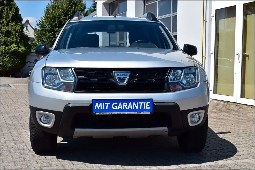 Gebraucht Dacia Duster Black Shadow 125 PS (91 kW) 2018 Silber SUV