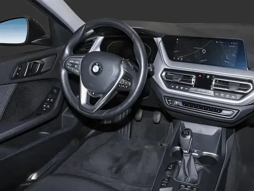 Gebraucht BMW 116 Advantage 109 PS (80 kW) 2023 Blau Kleinwagen
