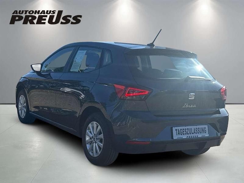 Neu Seat Ibiza Style Plus 80 PS (58 kW) 2025 Grau Limousine