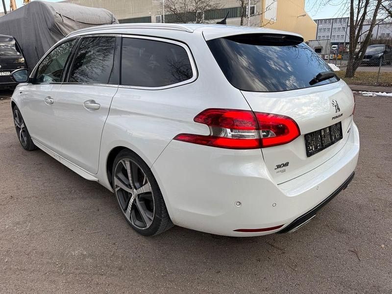 Gebraucht Peugeot 308 SW GTi 205 PS (150 kW) 2015 Weiß Kombi