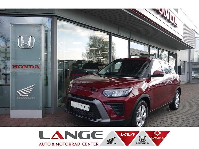 Cherry red Neu 2025 Ssangyong (KGM) Tivoli SUV | 25.870 € (Etwas zu teuer) - Bild 1/4