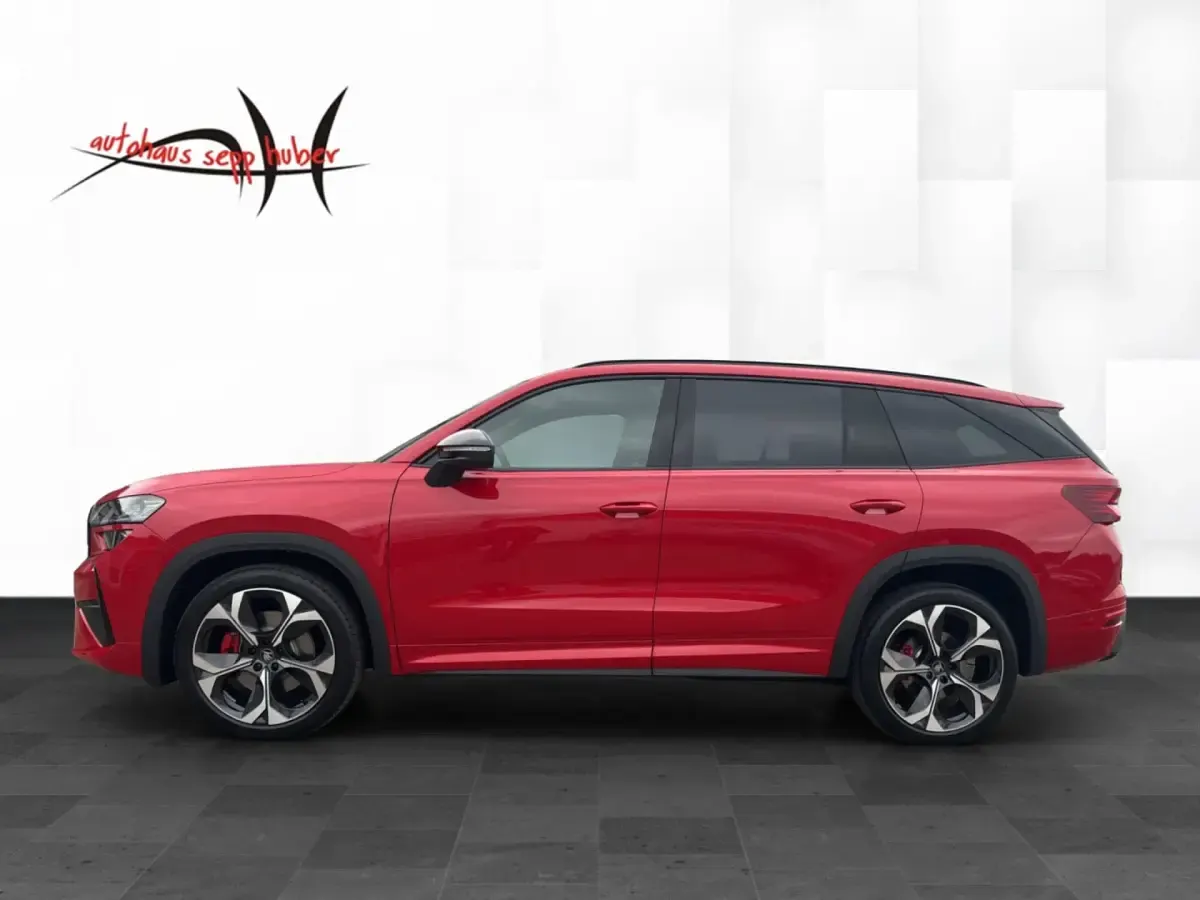 Gebraucht Skoda Kodiaq RS 265 PS (194 kW) 2025 Velvet rot (metallic) SUV