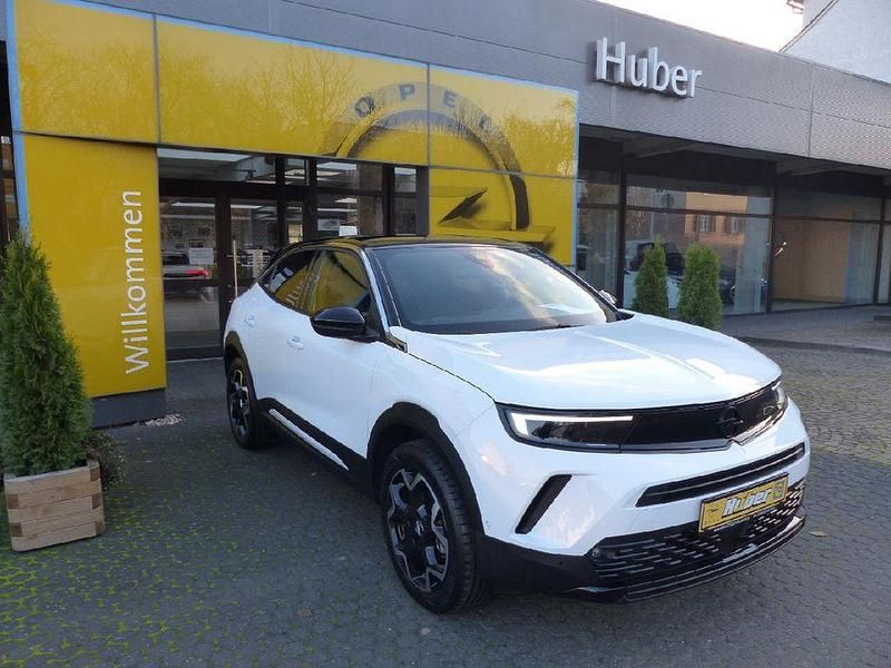 Weiß Gebraucht 2024 Opel Mokka Ultimate SUV | 21.950 € (Fairer Preis) - Bild 1/4