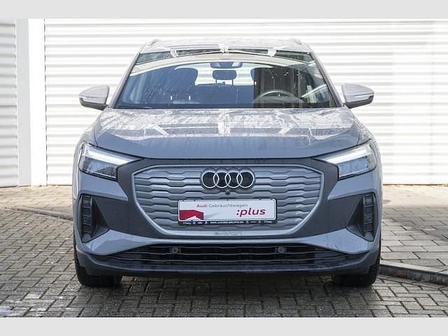 Gebraucht Audi Q4 e-tron Comfort 125 kW (170 PS) 2021 Kieselgrau SUV