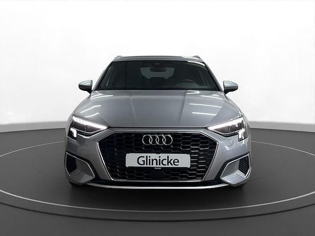 Gebraucht Audi A3 Advanced Plus 150 PS (110 kW) 2023 Florettsilber metallic Limousine