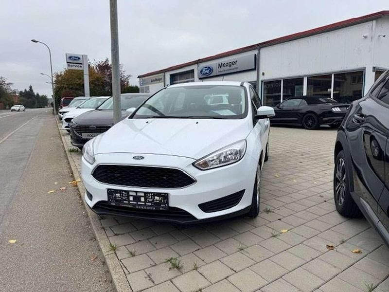 Other Gebraucht 2018 Ford Focus Trend Kleinwagen | 9.900 € - Bild 1/4