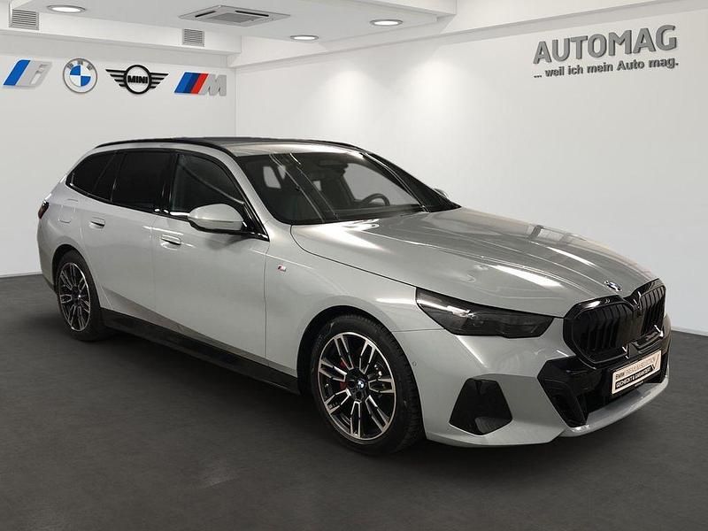 Gebraucht BMW 520 Performance 194 PS (142 kW) 2025 Grau Limousine