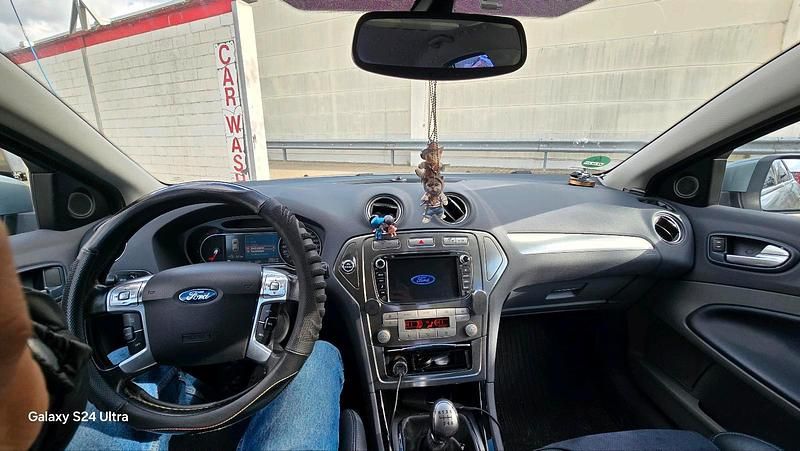 Gebraucht Ford Mondeo 125 PS (91 kW) 2007 Grau Limousine