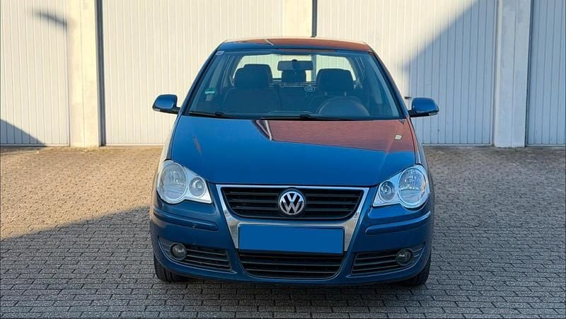 Gebraucht VW Polo 64 PS (47 kW) 2007 Blau Kleinwagen