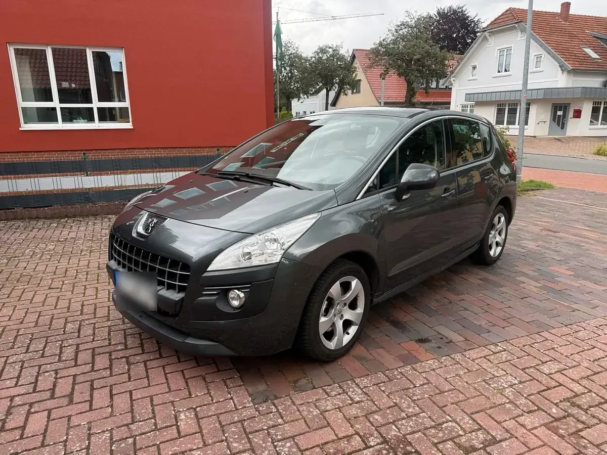 Gebraucht Peugeot 3008 156 PS (114 kW) 2009 Grau Kombi