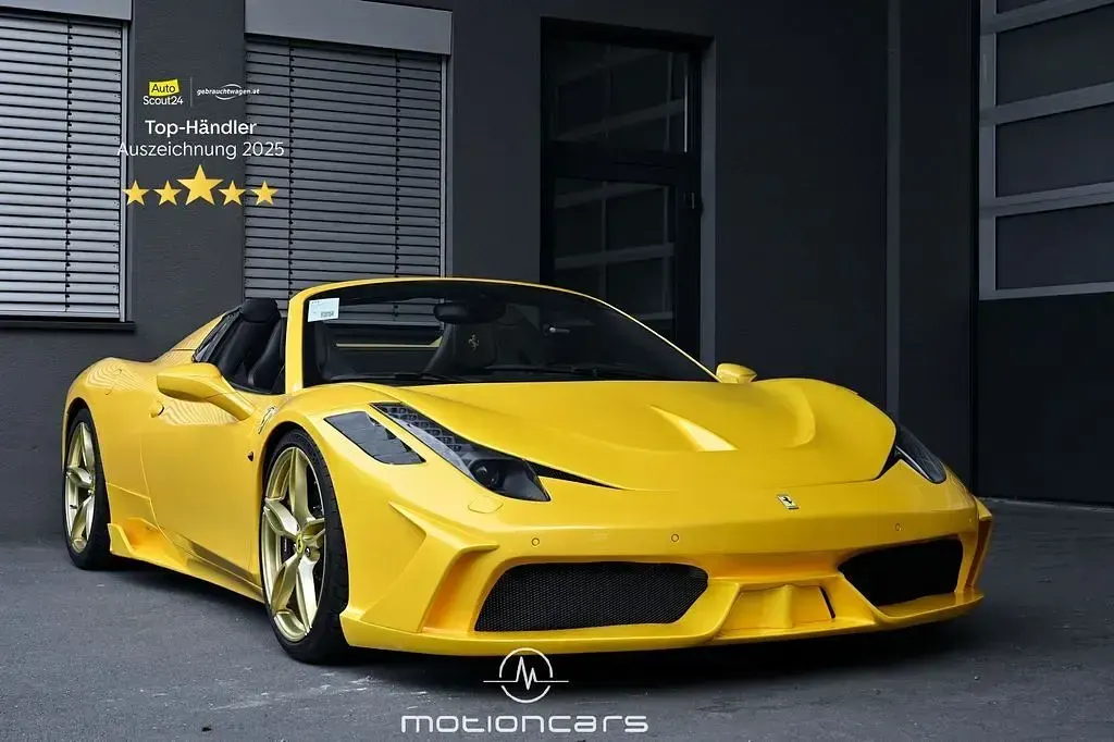 Second-hand Ferrari 458 566 CP (416 kW) 2012 Galben Cabrio