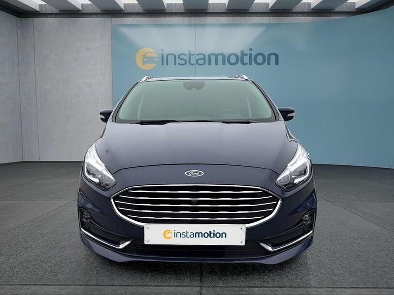 Gebraucht Ford S-MAX Titanium 150 PS (110 kW) 2022 Blau Van / Kleinbus