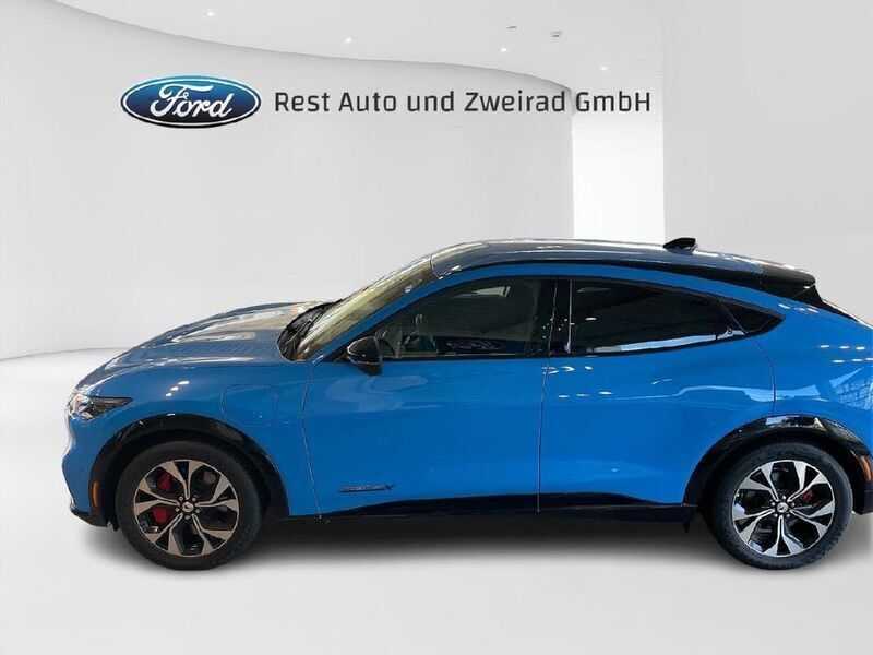 Gebraucht Ford Mustang Mach-E Premium 216 kW (294 PS) 2023 Blau SUV