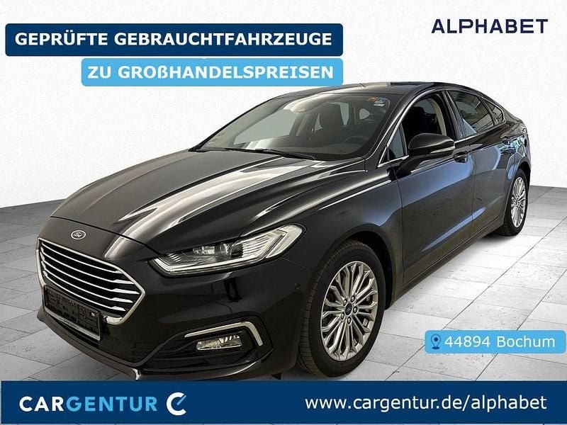 Obsidianschwarz Gebraucht 2022 Ford Mondeo Titanium Limousine | 17.190 € (Superpreis) - Bild 1/2