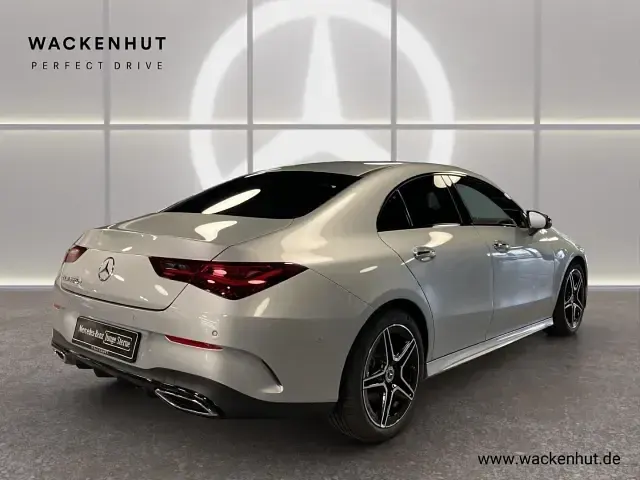 Gebraucht Mercedes CLA220 AMG 190 PS (139 kW) 2025 Silber Limousine