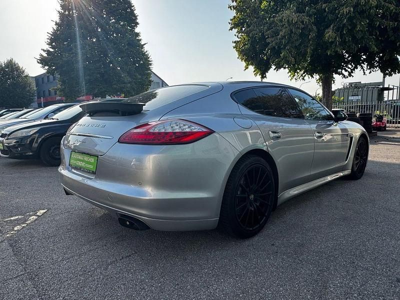 Gebraucht Porsche Panamera 250 PS (183 kW) 2012 Braun Limousine