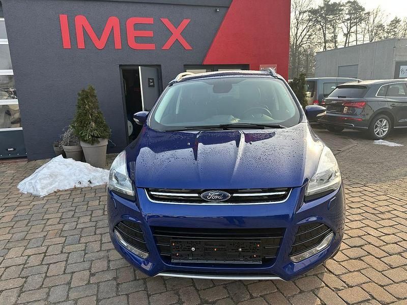 Gebraucht Ford Kuga Titanium 182 PS (133 kW) 2015 Blau SUV