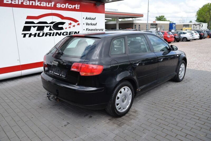 Gebraucht Audi A3 Sportback Attraction 102 PS (75 kW) 2007 Schwarz Kleinwagen