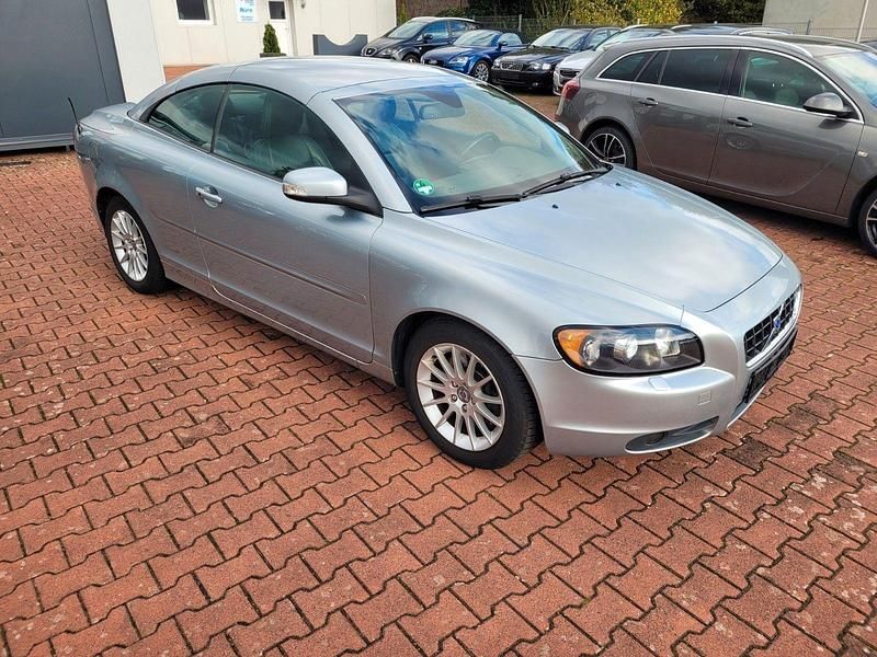 Gebraucht Volvo C70 Summum 179 PS (131 kW) 2009 Silber Cabrio