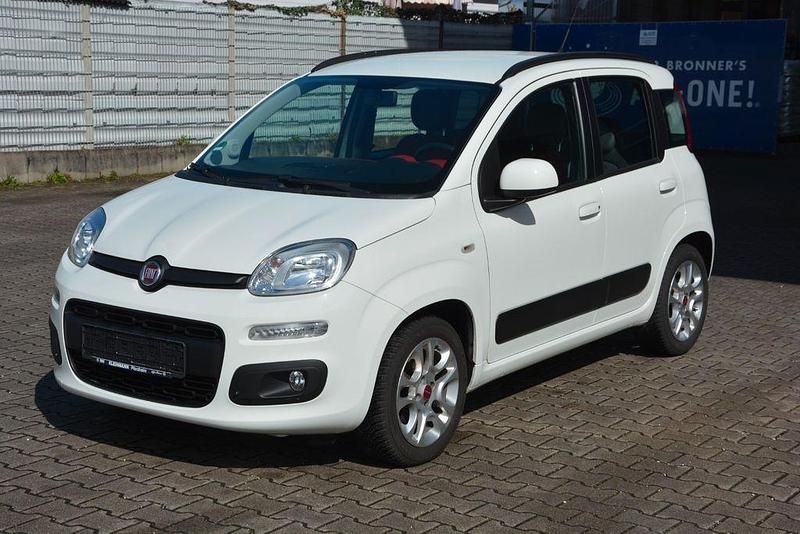 Gebraucht Fiat Panda Lounge 69 PS (50 kW) 2015 Weiß Kleinwagen