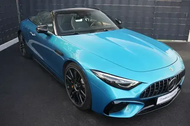 Gebraucht Mercedes SL63 AMG AMG 585 PS (430 kW) 2022 Blau Cabrio