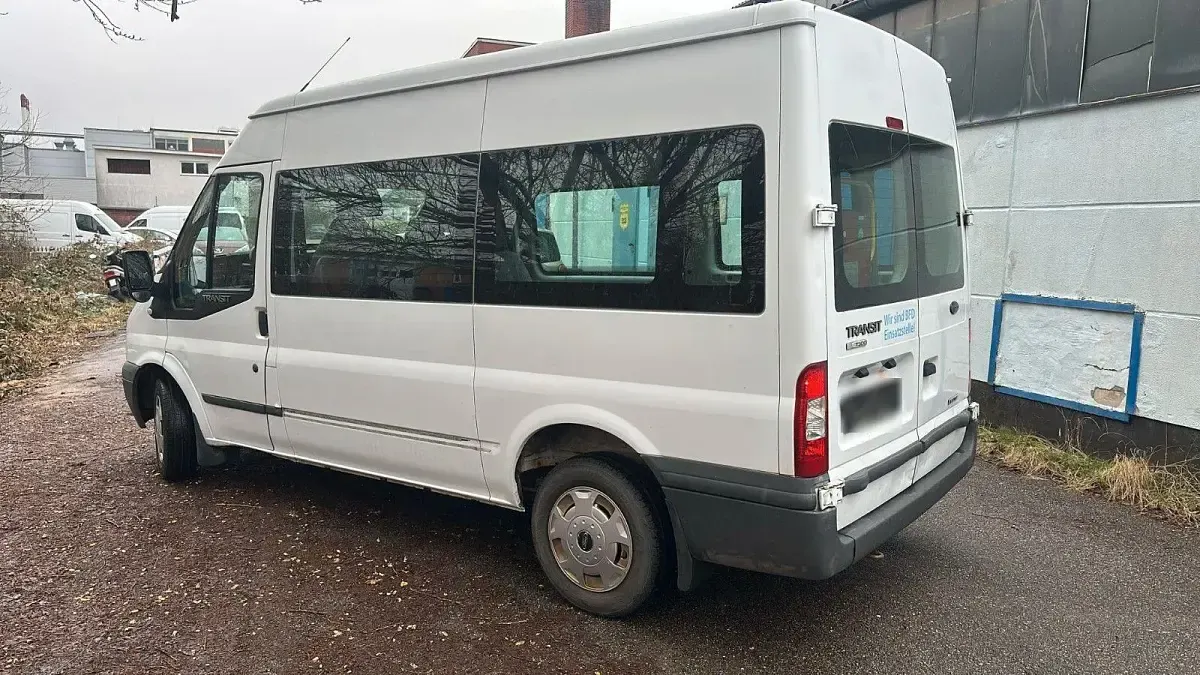 Używany Ford Transit 116 KM (85 kW) 2010 Biały Minivan