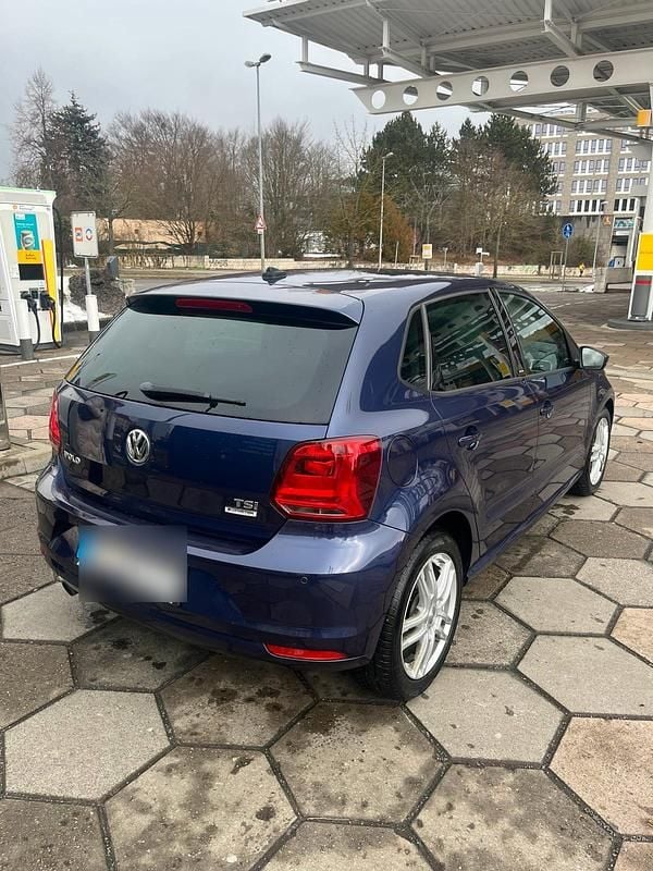 Gebraucht VW Polo Allstar 90 PS (66 kW) 2016 Blau Kleinwagen