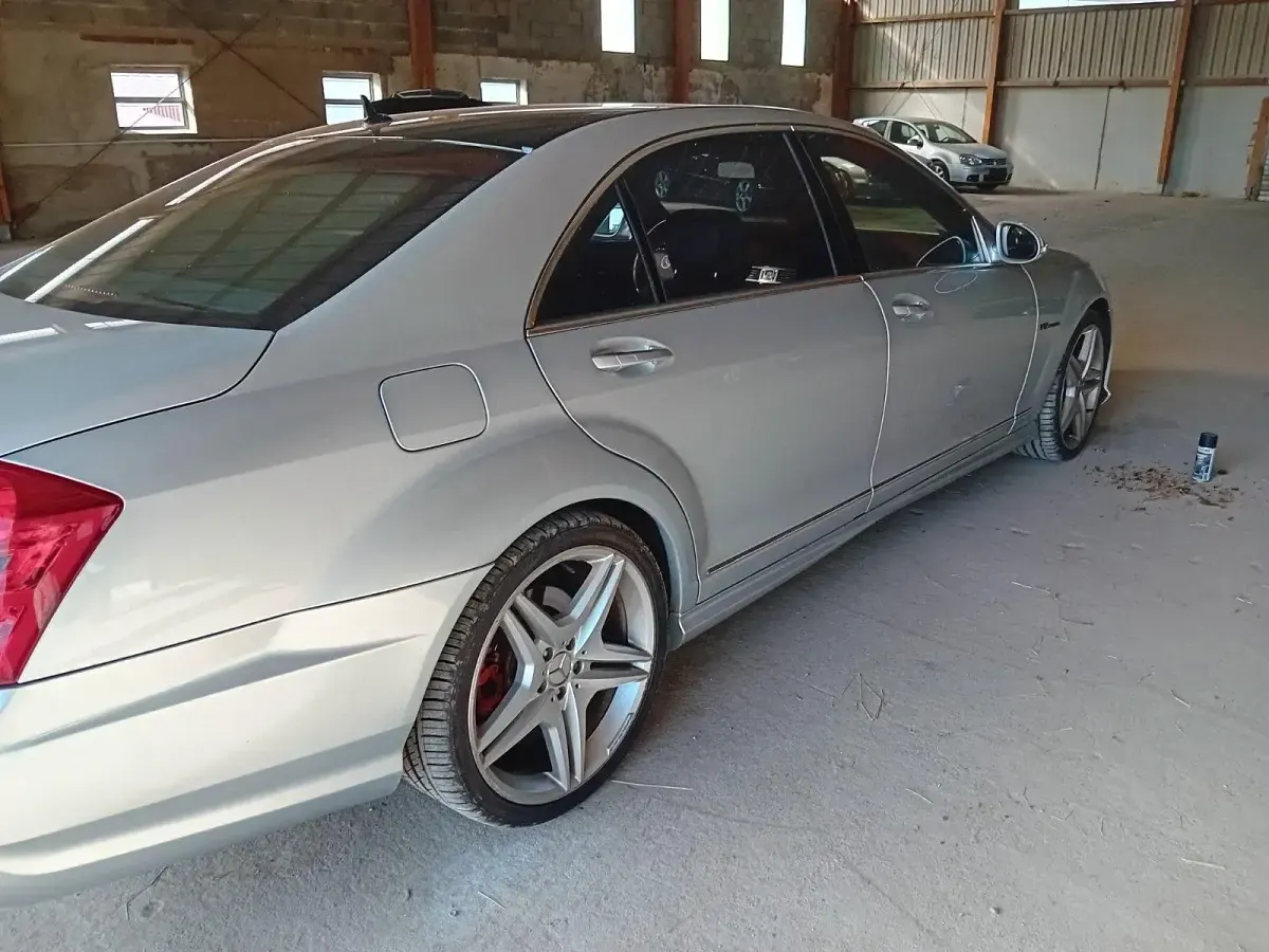 Gebraucht Mercedes S500L AMG 387 PS (284 kW) 2007 Silber Limousine