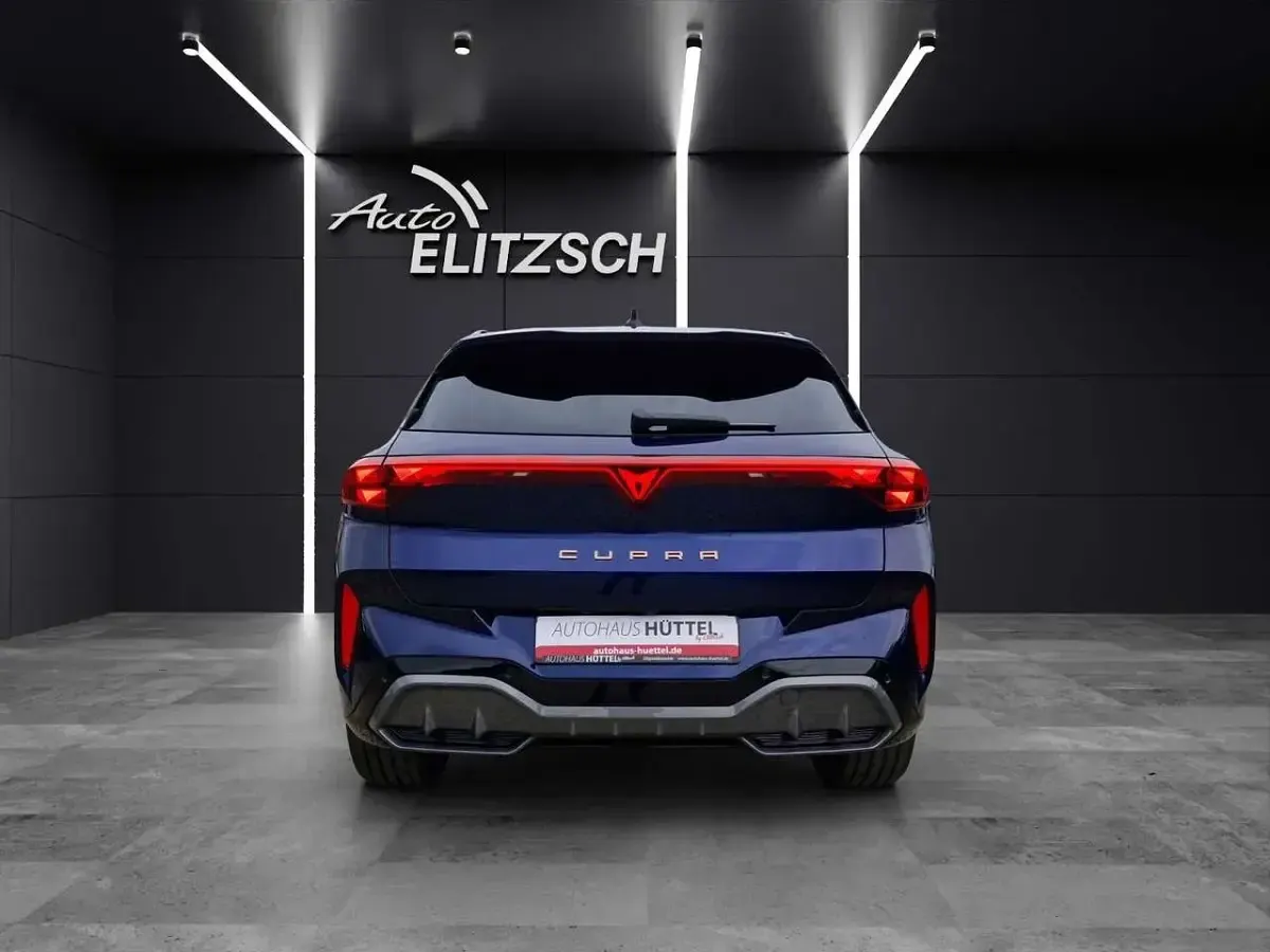 Gebraucht Cupra Terramar 150 PS (110 kW) 2024 Kosmosblau SUV