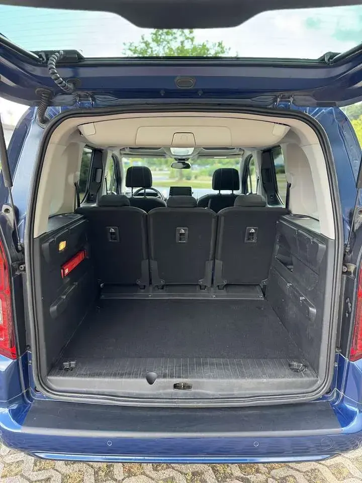 Gebraucht Opel Combo Innovation 110 PS (80 kW) 2018 Blau Van / Kleinbus