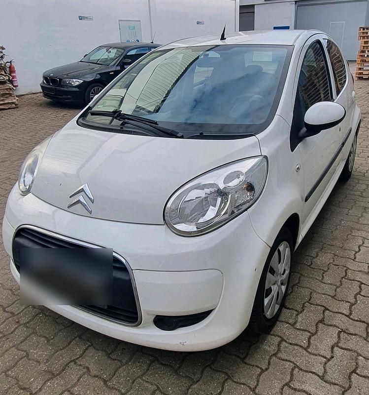 Weiß Gebraucht 2010 Citroën C1 Style Kleinwagen | 2.990 € (Fairer Preis) - Bild 1/4
