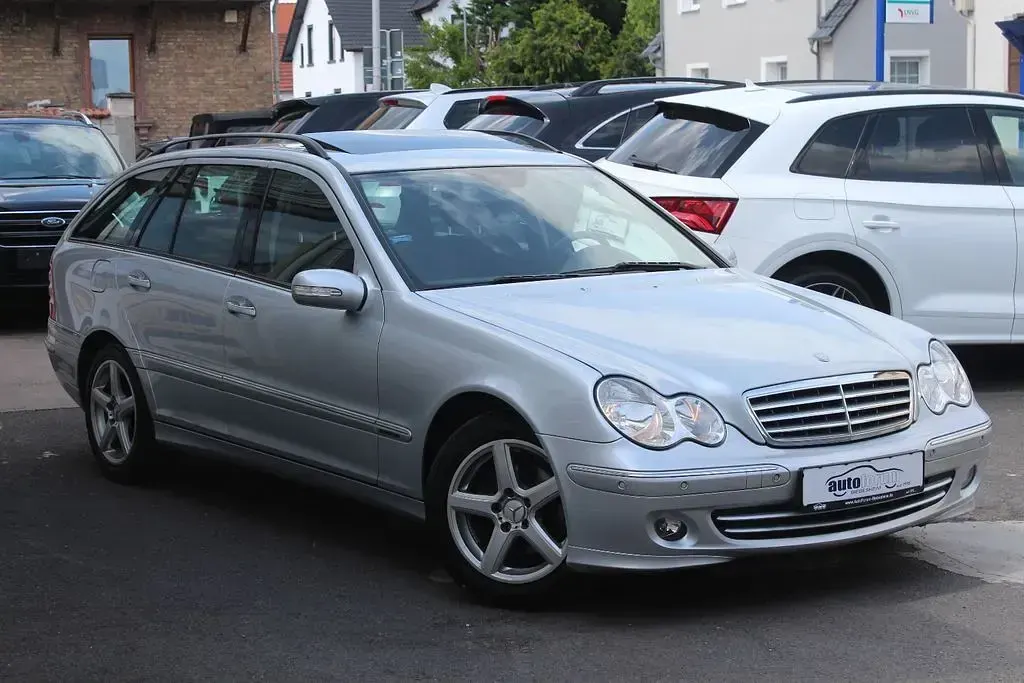 Gebraucht Mercedes C180 Elegance 143 PS (105 kW) 2007 Silber Limousine