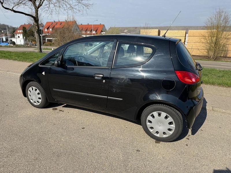 Gebraucht Mitsubishi Colt 75 PS (55 kW) 2006 Schwarz Kleinwagen