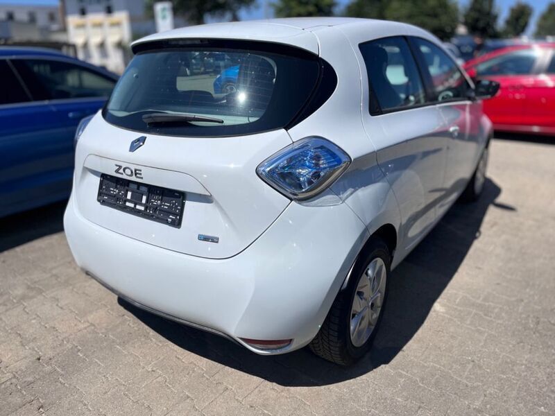 Gebraucht Renault Zoe Life 42 kW (58 PS) 2019 Weiß Kleinwagen