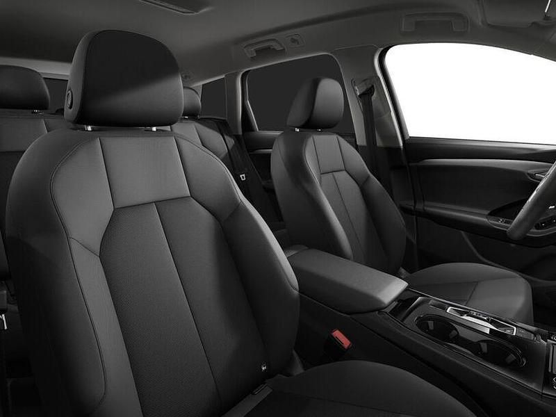 Gebraucht Audi Q6 e-tron Ambiente 185 kW (252 PS) 2025 Grau SUV