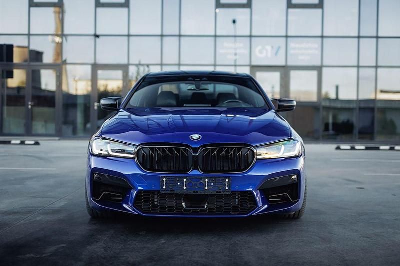 Blau Gebraucht 2019 BMW M550 Performance Limousine | 39.900 € (Guter Preis) - Bild 1/4