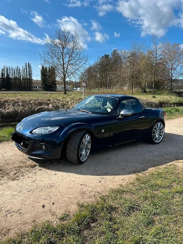 Second-hand Mazda MX5 126 CP (92 kW) 2014 Albastru Cabrio